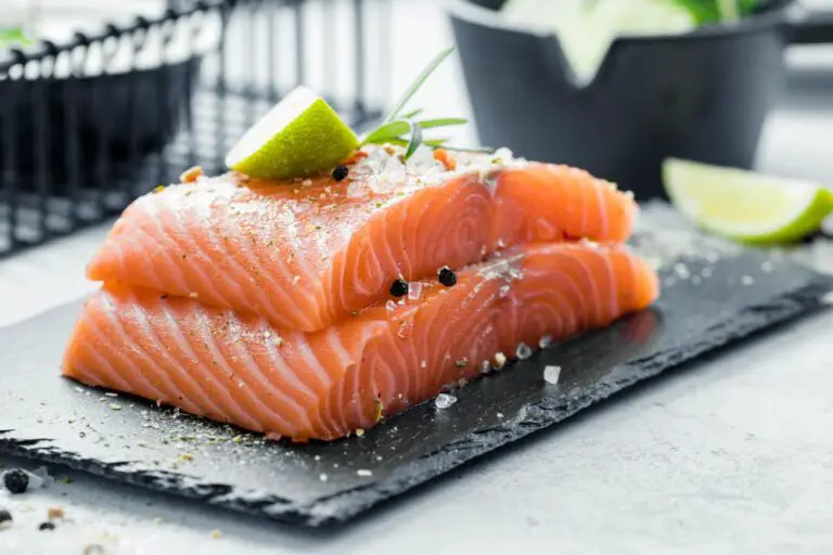 How Much Protein In 6 Oz Salmon?