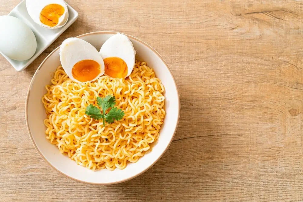 what is egg noodles made of